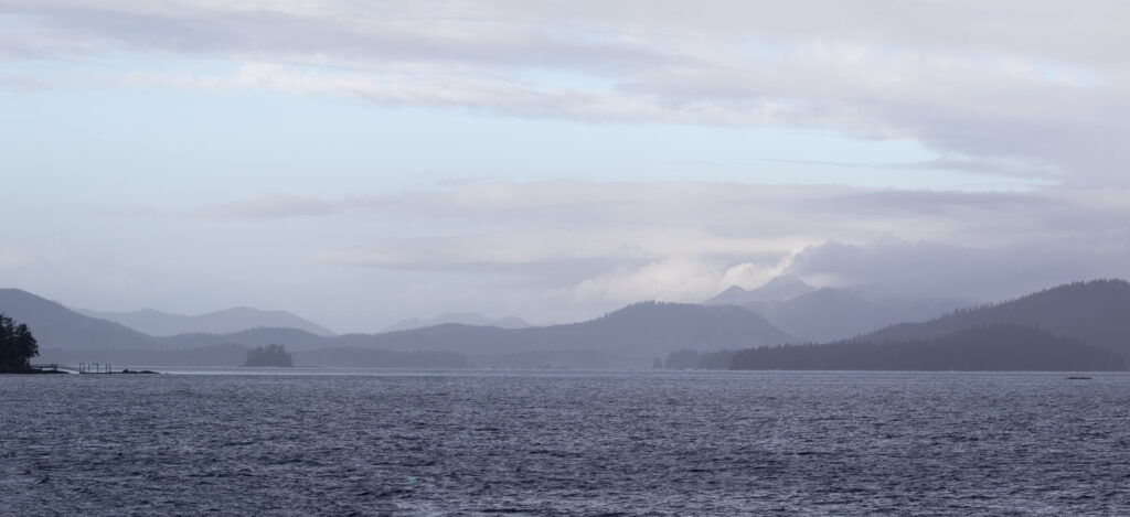 Layered Islands and Clouds