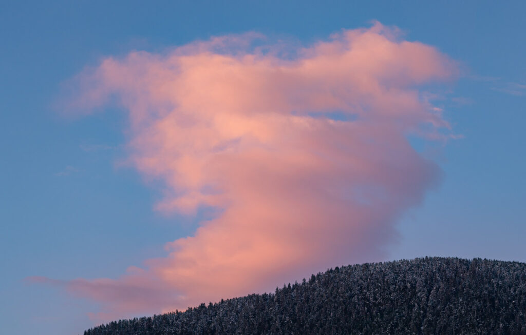 Pink Cloud over Gavan Ridge