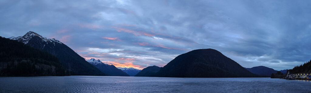 Panoramic view of Silver Bay at Sunrise